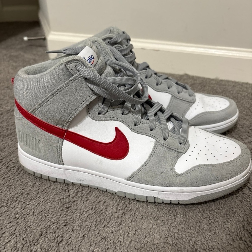 Nike Dunk High Retro SE Athletic Club Light Smoke Grey